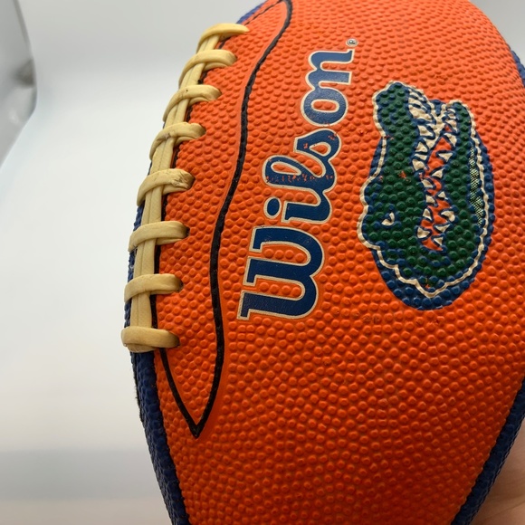 NCAA Wilson Florida Gators University of Florida UF 9" Rubber Football - Picture 10 of 15